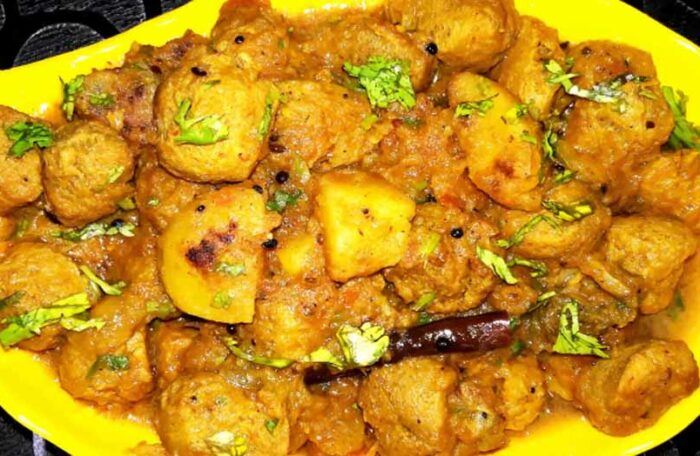 ALOO SOYABEAN BARI