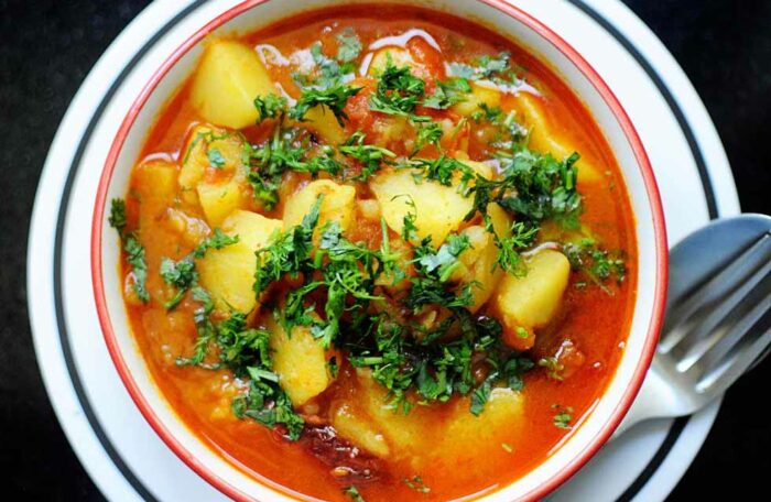 ALOO TOMATO