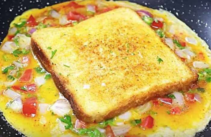 BREAD OMLETTE