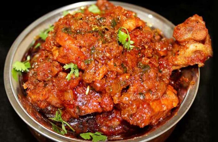CHICKEN BHUNA