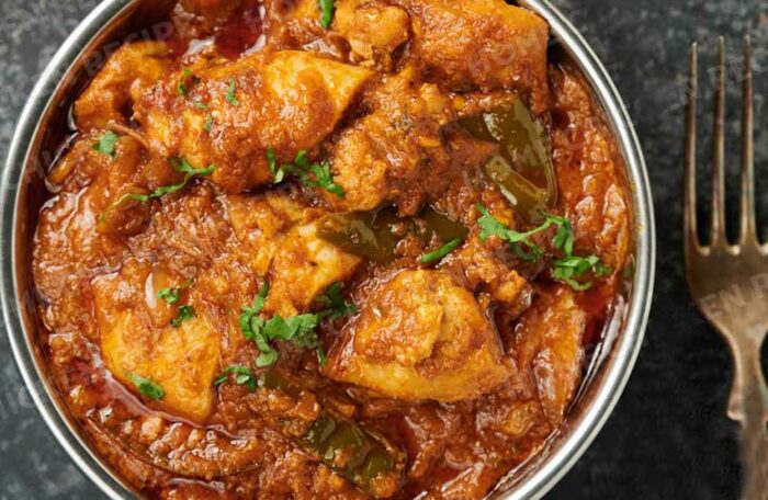 CHICKEN DO PYAZA